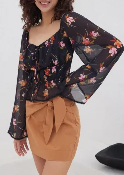 Lost + Wander Tops*Beachy Oasis Top BLACK-MULTI-FLORAL